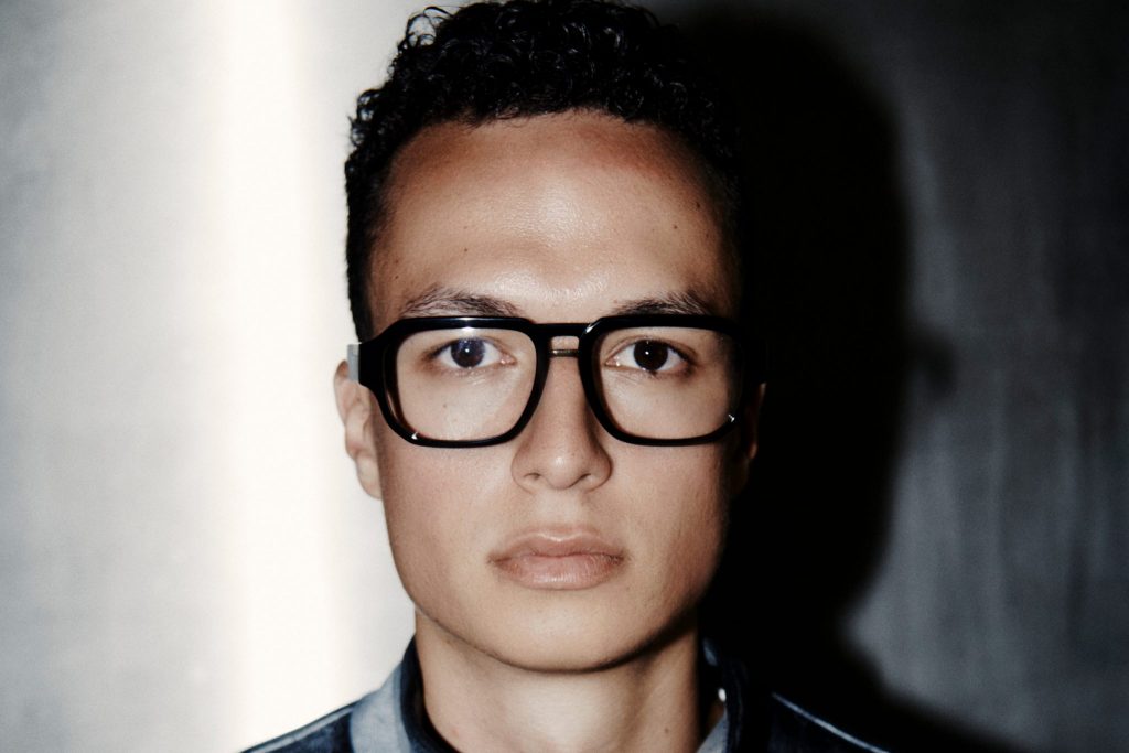 "Sexiness" de Mac Declos fait partie des coups de coeur DJ Mag de la semaine du 16 juin 2025. Crédit : Victor Jacques