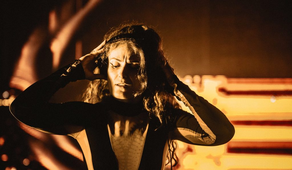 Marion Di Napoli a sorti son premier EP sous son nouvel alias. Crédit : Arthur Ranzy