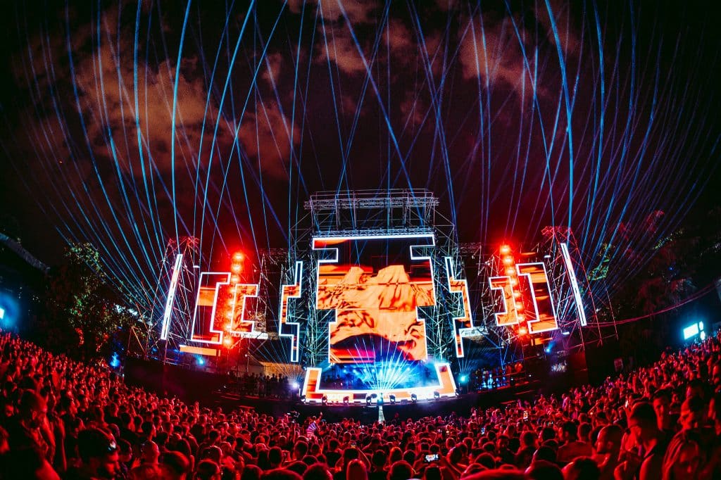 En 2024, l'Exit accueillait près de 200 000 festivaliers.