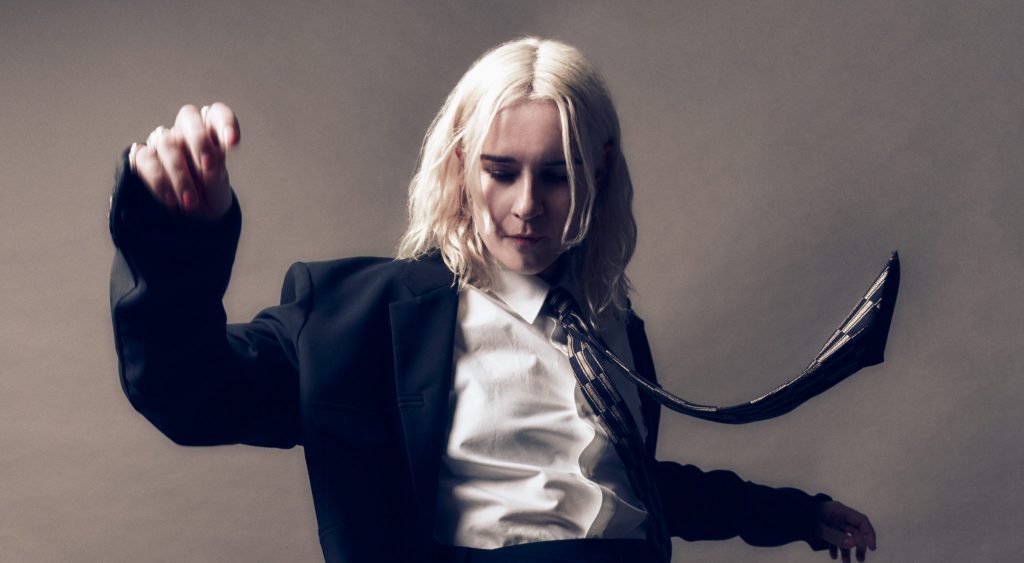 HAAi sort son nouvel album "HUMANiSE' le 10 octobre. Crédit : Sophie Webster