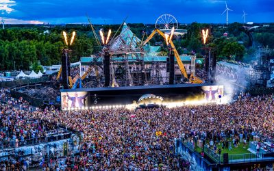 La Mainstage de Tomorrowland 2025 a été montée en urgence suite à un incendie.