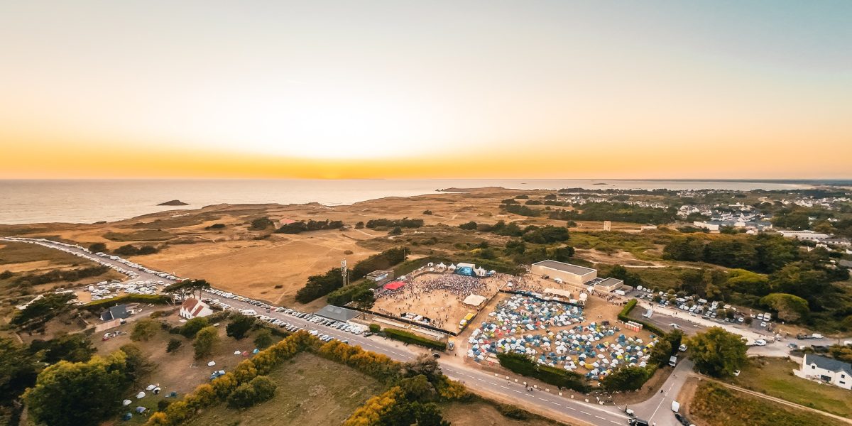 Coucher de soleil sur l'Écume Festival 2025 à Quiberon. © D.R.