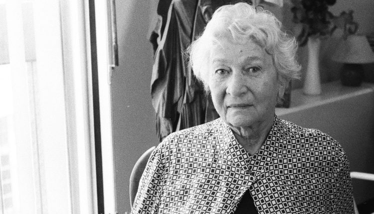 Eliane Radigue. Crédit : Eleonore Huisse