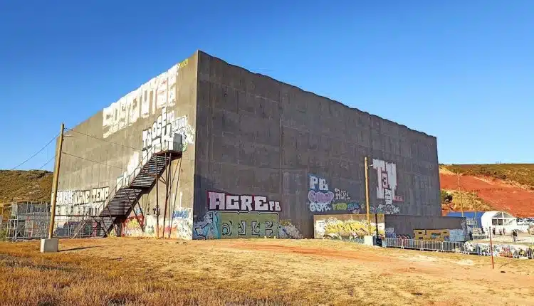 Le festival Basses Fréquences vient d'annoncer le line-up de son édition 2025 au Stadium de Vitrolles.