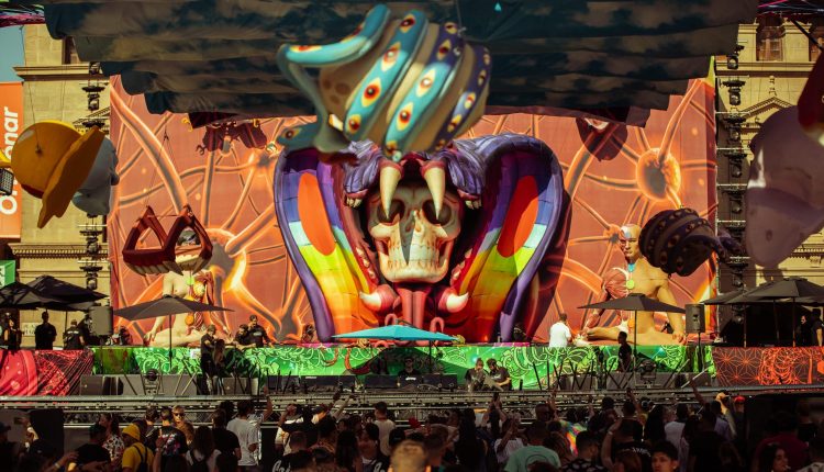 Découvrez les meilleures soirées à ne pas manquer pendant OFFSónar 2025 à Barcelone, du 10 au 15 juin. Line-ups, afterparties et infos pratiques.