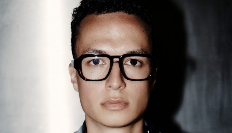 "Sexiness" de Mac Declos fait partie des coups de coeur DJ Mag de la semaine du 16 juin 2025. Crédit : Victor Jacques