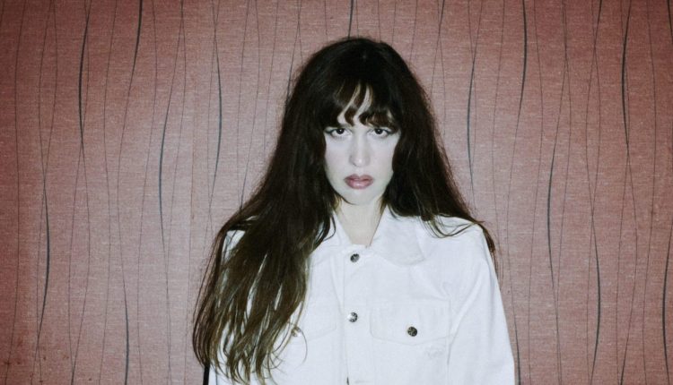 Marie Davidson sort son nouvel album "City of Clows". - Crédits : Nadine Fraczkowski
