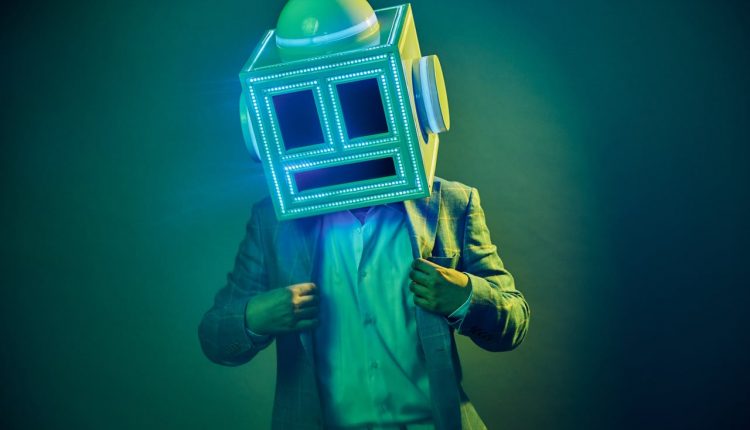 Meetch - Classy Robot