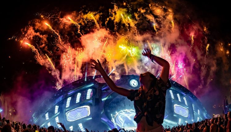 NEVERSEA2019_0708_012245_7442_BSK