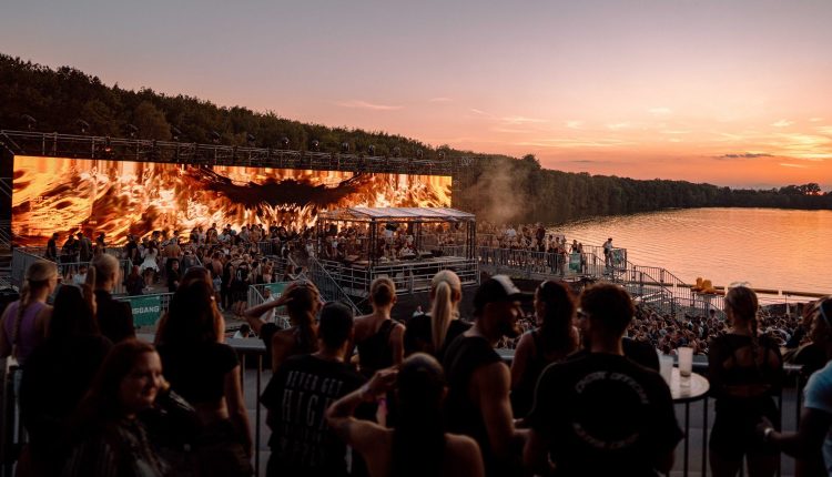 Le Nibirii festival a dévoilé sa timetable. Crédit : Rachel Ecclestone Photography