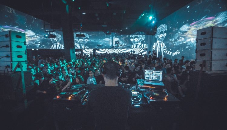 Nexus_9_by_Narkissos