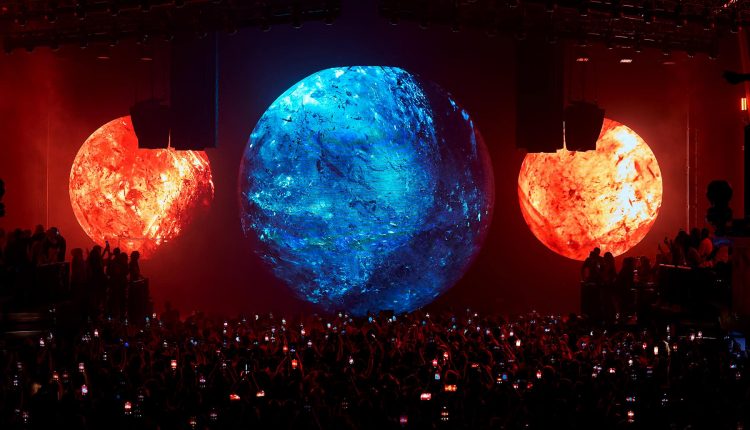 Eric Prydz a sorti la première partie de son documentaire sur son show Holosphere 2.0 à [UNVRS] d'Ibiza. Crédit : DR