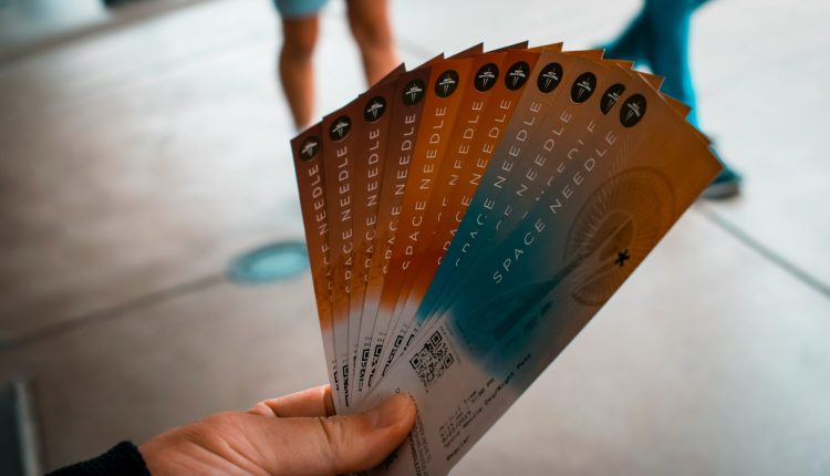 Le PDG de Live Nation a estimé que les billets de concert étaient "sous-évalués". Crédit : Andy Li / Unsplash