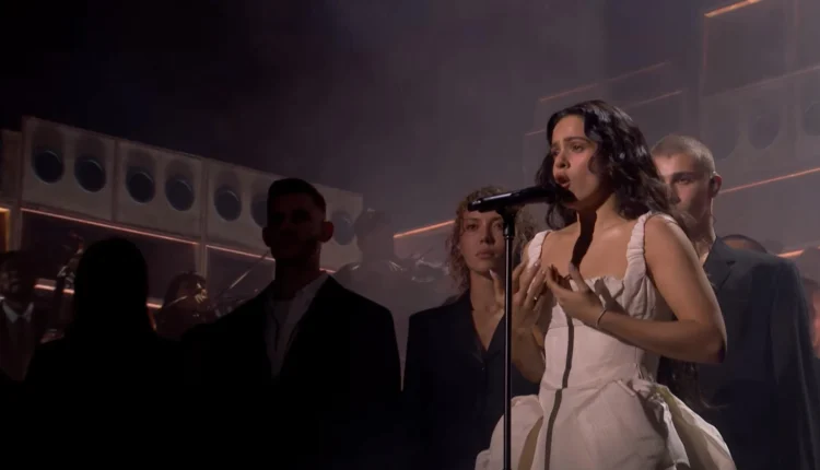 Rosalia a remporté le prix d'Artiste internationale de l’année aux BRIT Awards 2026 et a brillé par son live de “Berghain”.